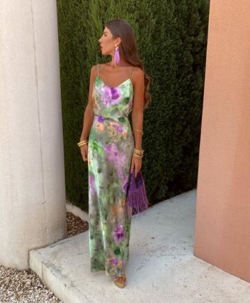Anisten - Elegant Maxi Dress with Halo-Dye Print and Removable Scarf