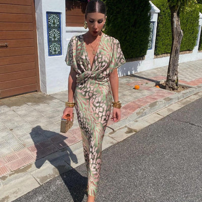 Roxane™ | Long dress with twisted V-neck