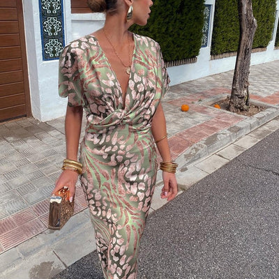Roxane™ | Long dress with twisted V-neck